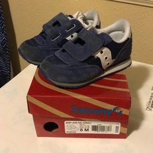 Saucony kids navy blue sneakers size 8c